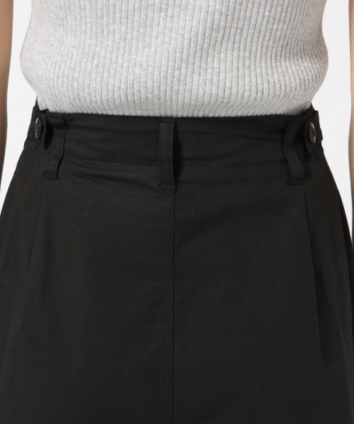 LOWRYS FARM（ローリーズファーム）の「BAKER/SKIRT　785645（スカート・レディース・ブラック/カーキ/イエロー・SMALL/MEDIUM/LARGE）」の9枚目の写真