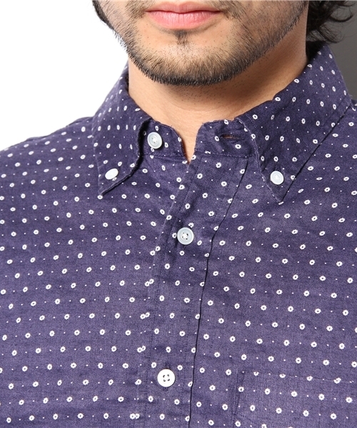 BEAUTY&YOUTH UNITED ARROWS（ビューティーアンドユースユナイテッドアローズ）の「BY ラミー/プリント ボタンダウンシャツ(Regular)◆§5（シャツ/ブラウス・メンズ・オフホワイト/マスタード/ネイビー・X-SMALL/SMALL/MEDIUM/LARGE/X-LARGE）」の7枚目の写真