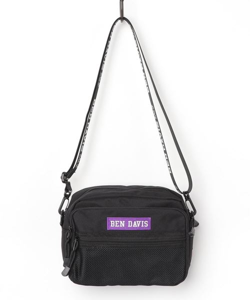 BEN DAVIS ORIGINALS（ベンデイビスオリジナルス）の「BENDAVIS LOGO TAPE SHOULDER/ベンデイビス ロゴテープショルダー（ショルダーバッグ・メンズ・ブラック×ブラック/ブラック×レッド/ブラック×イエロー/ブラック×パープル・FREE）」の2枚目の写真