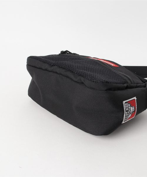 BEN DAVIS ORIGINALS（ベンデイビスオリジナルス）の「BENDAVIS LOGO TAPE SHOULDER/ベンデイビス ロゴテープショルダー（ショルダーバッグ・メンズ・ブラック×ブラック/ブラック×レッド/ブラック×イエロー/ブラック×パープル・FREE）」の7枚目の写真
