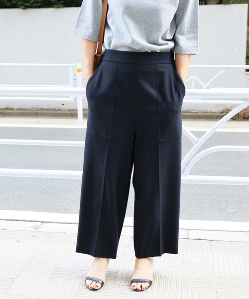 新品タグ付き　イエナ IENA　グログラン　クロップドパンツ　カーキ　40L IENA（イエナ）の「グログラン クロップドパンツ（スラックス