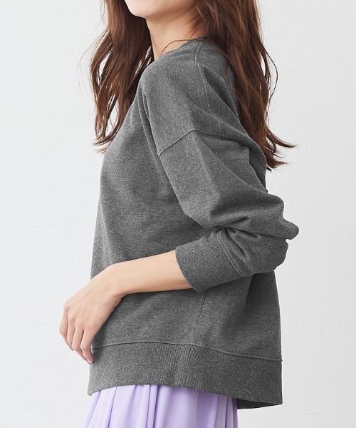 Pierrot(ピエロ)の「スウェットプルオーバー(スウェット・レディース・ブラック/ネイビー/アイボリー/杢グレー/チャコール/ベージュ系その他・M/L)」の1枚目の写真