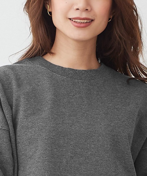 Pierrot(ピエロ)の「スウェットプルオーバー(スウェット・レディース・ブラック/ネイビー/アイボリー/杢グレー/チャコール/ベージュ系その他・M/L)」の16枚目の写真