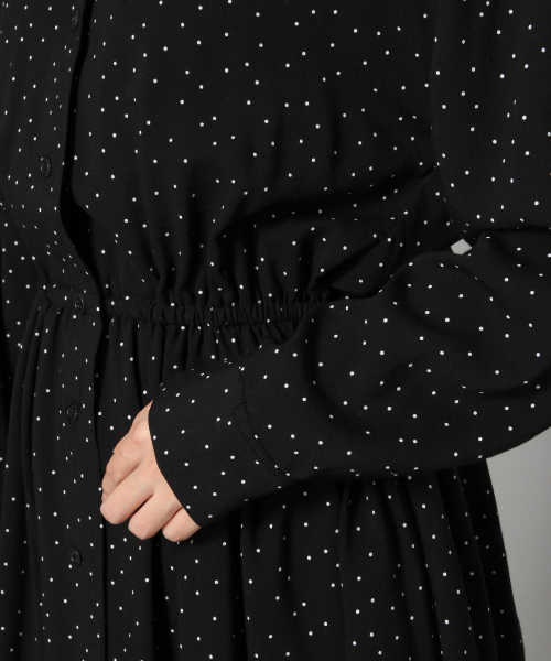 LOWRYS FARM（ローリーズファーム）の「カイキンシャツワンピース　823921（ワンピース・レディース・ホワイト系その他/ブラック系その他/ドット/カーキ/ベージュ・MEDIUM/LARGE）」の15枚目の写真