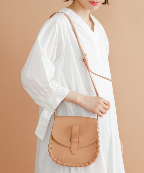 MERLOT（メルロー）の「２WAYウエスタンショルダーバッグ3141（ショルダーバッグ・レディース・ブラック/ベージュ/アイボリー・FREE）」の3枚目の写真