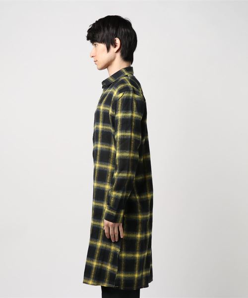 おしゃれスタ(オシャレスタ)の「ビッグシルエットオンブレチェックロングシャツ(KU)(シャツ/ブラウス・メンズ・レッド/グリーン/イエロー・M/L)」の4枚目の写真