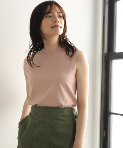 AMERICAN HOLIC(アメリカンホリック)の「クルーネックノースリーブカットプルオーバー*(Tシャツ/カットソー・レディース・ブラック/ネイビー/ピンク/イエロー/グリーン/アイボリー/ベージュ系その他/キャメル/ライトピンク・M/L)」の9枚目の写真