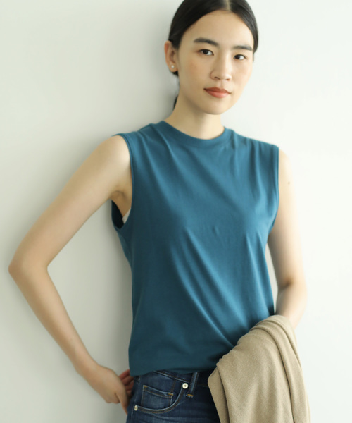 AMERICAN HOLIC(アメリカンホリック)の「クルーネックノースリーブカットプルオーバー*(Tシャツ/カットソー・レディース・ブラック/ネイビー/ピンク/イエロー/グリーン/アイボリー/ベージュ系その他/キャメル/ライトピンク・M/L)」の5枚目の写真