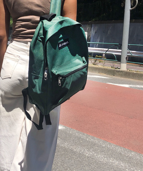 EVEREST（エベレスト）の「【EVEREST】（UN）ベーシック バックパック（バックパック/リュック・メンズ・ブラック/グリーン/ライム/ネイビー/レッド/マルーン/オレンジ・FREE）」の4枚目の写真
