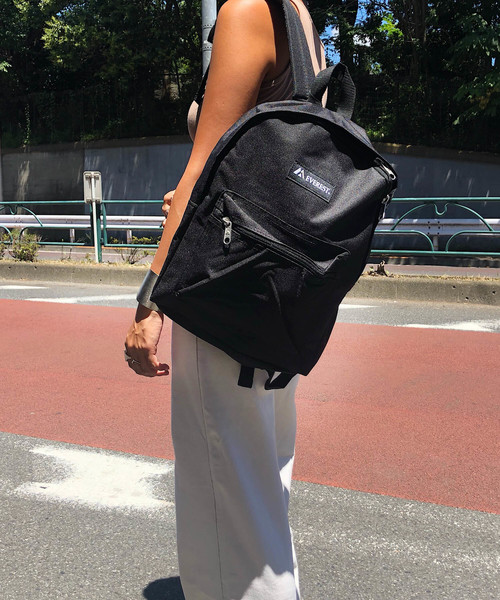 EVEREST（エベレスト）の「【EVEREST】（UN）ベーシック バックパック（バックパック/リュック・メンズ・ブラック/グリーン/ライム/ネイビー/レッド/マルーン/オレンジ・FREE）」の2枚目の写真