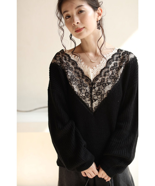 cawaii（カワイイ）の「（黒）華やかなV字レースが目を惹く