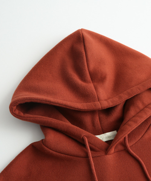 SUGAR BISKET（シュガービスケット）の「裏起毛フードパーカー（ワンピース・レディース・チャコールグレー/ブラック/アイボリー/チョコ/テラコッタ・フリー）」の7枚目の写真