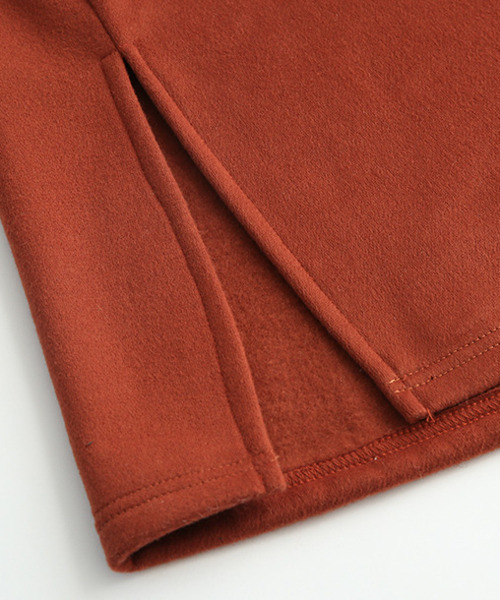 SUGAR BISKET（シュガービスケット）の「裏起毛フードパーカー（ワンピース・レディース・チャコールグレー/ブラック/アイボリー/チョコ/テラコッタ・フリー）」の10枚目の写真