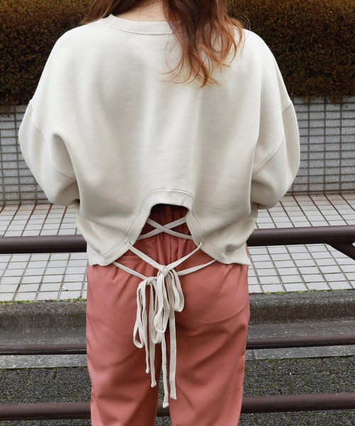 PairPair（ペアペア）の「バックリボンスウェット（スウェット・レディース・ラベンダー/ライトベージュ・FREE）」の3枚目の写真