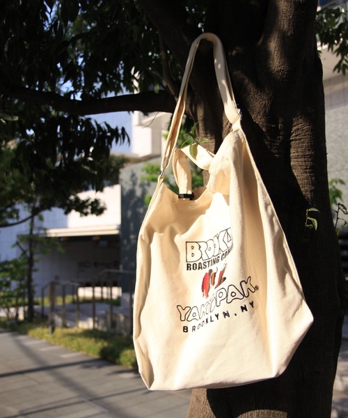 YAKPAK（ヤックパック）の「【YAK PAK】コットンキャンバストートバック / ショルダーバック（トートバッグ・レディース・ホワイト系その他2/ホワイト系その他/ブラック系その他2/ブラック系その他・FREE）」の12枚目の写真