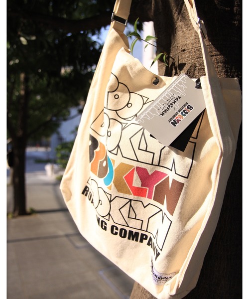 YAKPAK（ヤックパック）の「【YAK PAK】コットンキャンバストートバック / ショルダーバック（トートバッグ・レディース・ホワイト系その他2/ホワイト系その他/ブラック系その他2/ブラック系その他・FREE）」の11枚目の写真