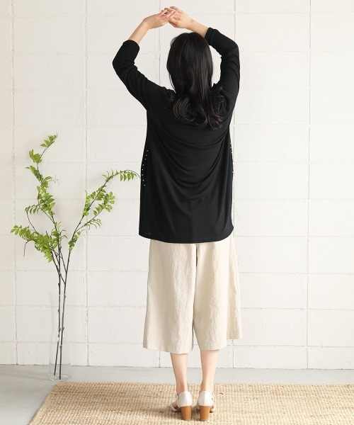Bou Jeloud(ブージュルード)の「コクーンシルエット ビジューチュニック(Tシャツ/カットソー・レディース・グレー/レッド/ブラック/ネイビー・FREE)」の11枚目の写真