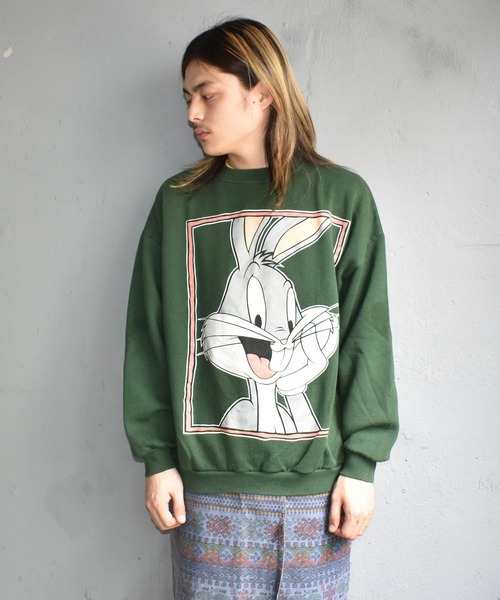 【VINTAGE】90s クルーネックスウェット ワーナー ルーニー・テューンズ 90年代 USA製 LOONEY TUNES ルーニー・テューンズ スウェット