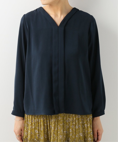 B.C STOCK（ベーセーストック）の「Vネックベネシャンブラウス（シャツ/ブラウス・レディース・ベージュ/ネイビー/アイボリー・FREE）」の7枚目の写真