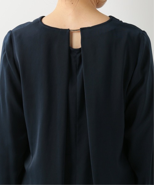 B.C STOCK（ベーセーストック）の「Vネックベネシャンブラウス（シャツ/ブラウス・レディース・ベージュ/ネイビー/アイボリー・FREE）」の11枚目の写真