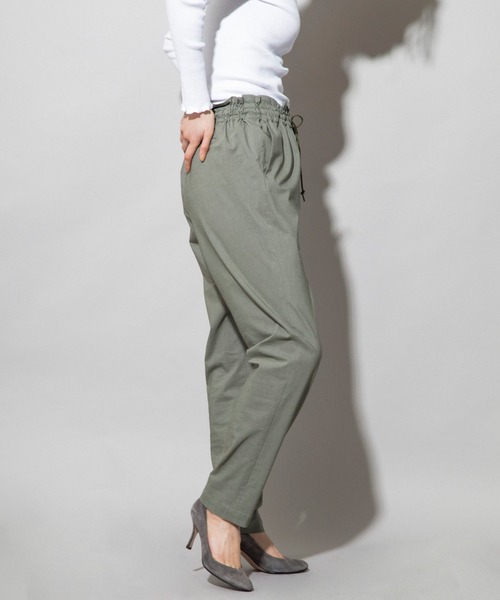 Munich（ミューニック）の「ハイパワーストレッチ シャーリングテーパードパンツ(セットアップ可)（その他パンツ・レディース・ブラック/ネイビー/カーキ/ナチュラル・S/M/XS）」の19枚目の写真