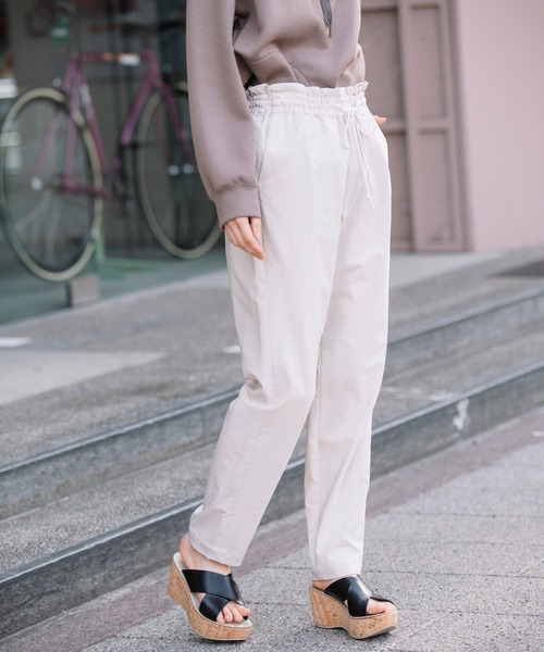 Munich（ミューニック）の「ハイパワーストレッチ シャーリングテーパードパンツ(セットアップ可)（その他パンツ・レディース・ブラック/ネイビー/カーキ/ナチュラル・S/M/XS）」の14枚目の写真