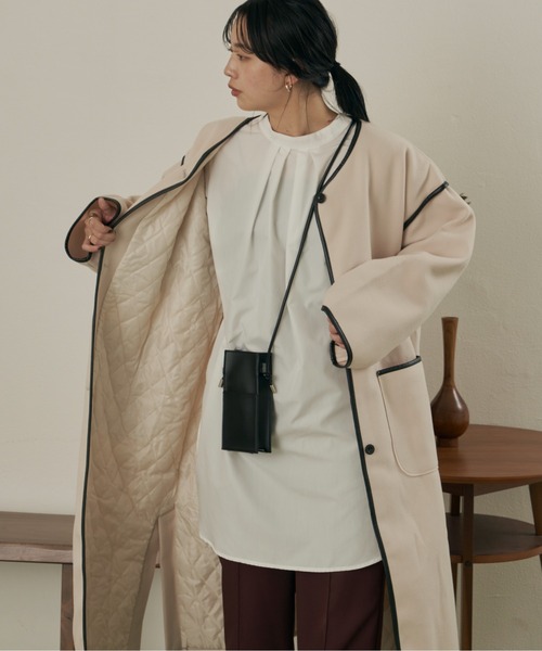 Aunt Marie's（アントマリーズ）の「【裏地キルティング付】ノーカラーパイピングガウンコート【低身長向けSサイズ有】（ノーカラーコート・レディース・ベージュ/モカ/ナチュラル/ブラウン・SMALL/FREE）」の11枚目の写真