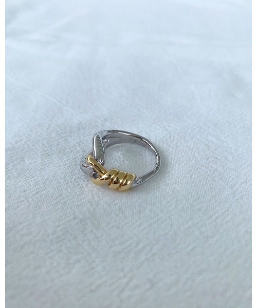 mou（モウ）の「シックバイカラーリング（リング・レディース・シルバー×ゴールド・FREE）」の5枚目の写真