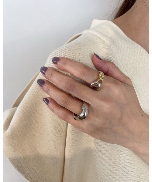 mou（モウ）の「シックバイカラーリング（リング・レディース・シルバー×ゴールド・FREE）」の2枚目の写真