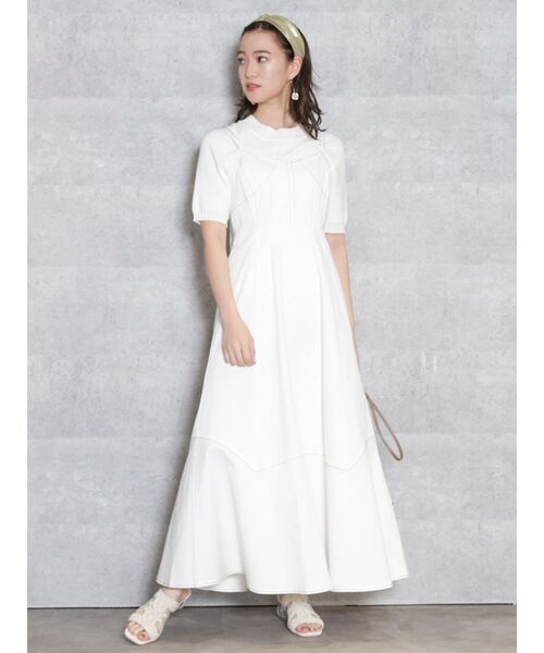 dazzlin（ダズリン）の「ストラップベルトステッチジャンスカ