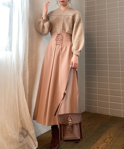 archives（アルシーヴ）の「パッチワークケーブルニットプルオーバー（ニット/セーター・レディース・オフホワイト/ブルー/モカ/グレイッシュベージュ・MEDIUM）」の8枚目の写真