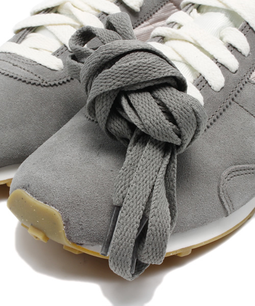 NIKE（ナイキ）の「ウィメンズ ナイキ プリモントリオール レーサー ビンテージ NIKE WMNS PRE MONTREAL RACER VNTG 555258-010（スニーカー・レディース・グレー・23cm/24cm/24.5cm/23.5cm）」の5枚目の写真