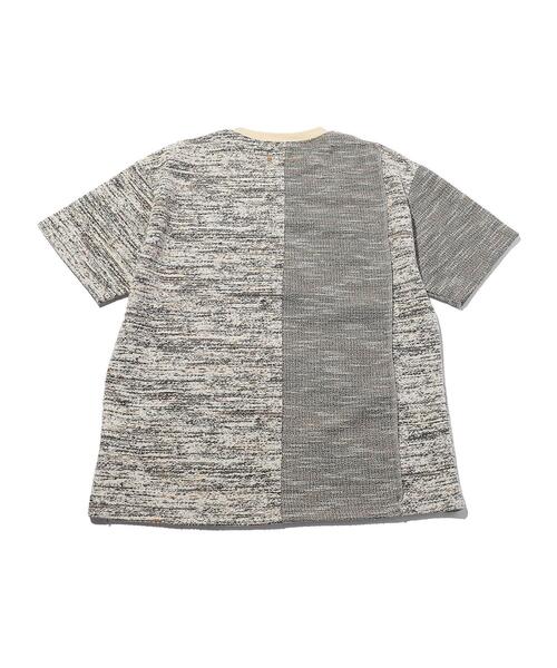 ANDERSSON BELL（アンダースンベル）の「＜Andersson Bell＞ CONTRAST SEOUL21 TEE/Tシャツ（Tシャツ/カットソー・メンズ・ライトグレー・MEDIUM/LARGE）」の3枚目の写真