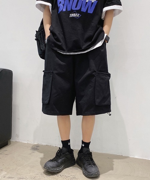 KOR(ケーオーアール)の「ビッグポケット カーゴハーフパンツ(カーゴパンツ・メンズ・ブラック/カーキ・M/L/XL)」の6枚目の写真