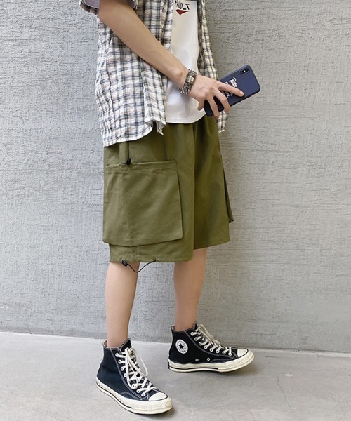 KOR(ケーオーアール)の「ビッグポケット カーゴハーフパンツ(カーゴパンツ・メンズ・ブラック/カーキ・M/L/XL)」の20枚目の写真