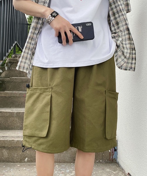 KOR(ケーオーアール)の「ビッグポケット カーゴハーフパンツ(カーゴパンツ・メンズ・ブラック/カーキ・M/L/XL)」の21枚目の写真