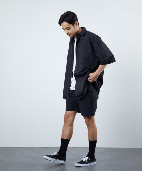 FRANKLIN & MARSHALL（フランクリンマーシャル）の「FRANKLIN ＆ MARSHALL/フランクリンマーシャル 別注 シェフショートスリーブシャツ（シャツ/ブラウス・メンズ・オリーブ/ブラック・マルチサイズ）」の6枚目の写真