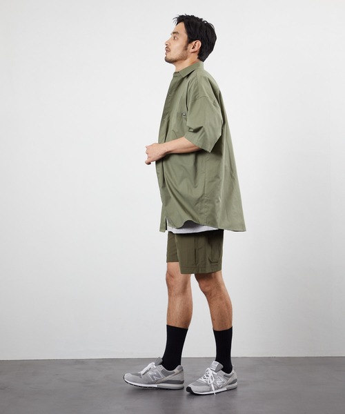 FRANKLIN & MARSHALL（フランクリンマーシャル）の「FRANKLIN ＆ MARSHALL/フランクリンマーシャル 別注 シェフショートスリーブシャツ（シャツ/ブラウス・メンズ・オリーブ/ブラック・マルチサイズ）」の8枚目の写真