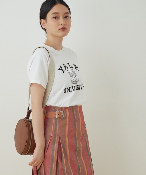 ADAM ET ROPE'(アダムエロペ)の「【WEB限定】カレッジTEE(Tシャツ/カットソー・レディース・ホワイト/ブラック/ピンク・FREE)」の1枚目の写真