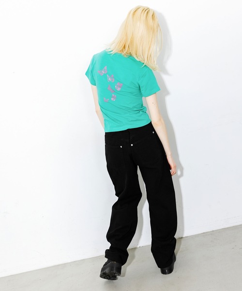 X-girl（エックスガール）の「BUTTERFLY S/S BABY TEE（Tシャツ/カットソー・レディース・ホワイト/ブラック/グリーン・SMALL/MEDIUM）」の12枚目の写真
