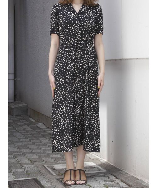 dazzlin（ダズリン）の「ランダムドットライクシャツワンピース（ワンピース・レディース・ブラック/オフホワイト/イエロー・FREE）」の13枚目の写真