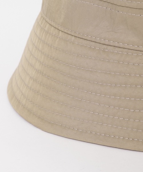 ITEMS URBANRESEARCH（アイテムズ アーバンリサーチ）の「ワッシャーナイロンバケットハット（ハット・メンズ・カーキ/ブラック/ベージュ/ネイビー・-）」の17枚目の写真