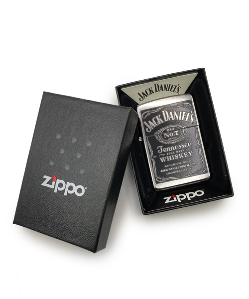 Zippo（ジッポー）の「ZIPPO ジッポ 24779 JACK DANIEL'S LABEL（アッシュトレイ/ライター・メンズ・シルバー・FREE）」の2枚目の写真