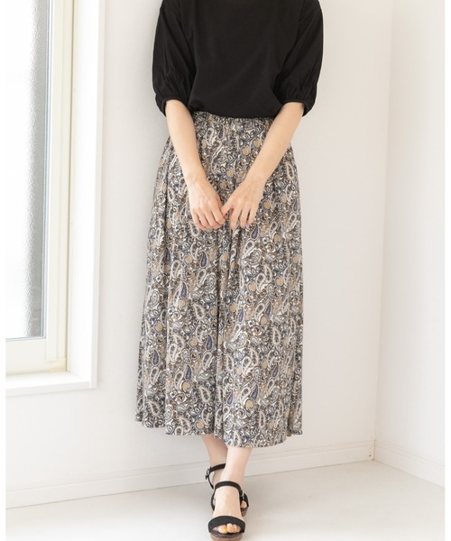 PREFERIR（プレフェリール）の「ペイズリー柄 エスニック ギャザースカート（スカート・レディース・ベージュ/オフホワイト/ネイビー・MEDIUM/LARGE）」の6枚目の写真