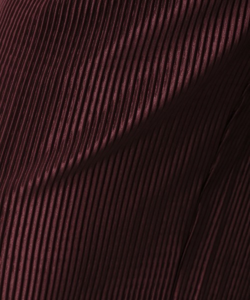 LOWRYS FARM（ローリーズファーム）の「シャイニープリーツメローパンツ　957485（その他パンツ・レディース・ブラック/ブラウン/ブルー/ボルドー/アイボリー/チャコールグレー・FREE/TALL/SHORT/LONG）」の8枚目の写真