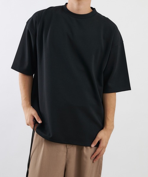 COLONY 2139（コロニートゥーワンスリーナイン）の「抗菌抗ウイルスクルーネックBIGTシャツ/ビッグシルエットTシャツ（Tシャツ/カットソー・メンズ・ブラック/カーキ/ホワイト・MEDIUM/LARGE/X-LARGE）」の12枚目の写真