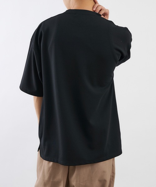 COLONY 2139（コロニートゥーワンスリーナイン）の「抗菌抗ウイルスクルーネックBIGTシャツ/ビッグシルエットTシャツ（Tシャツ/カットソー・メンズ・ブラック/カーキ/ホワイト・MEDIUM/LARGE/X-LARGE）」の13枚目の写真