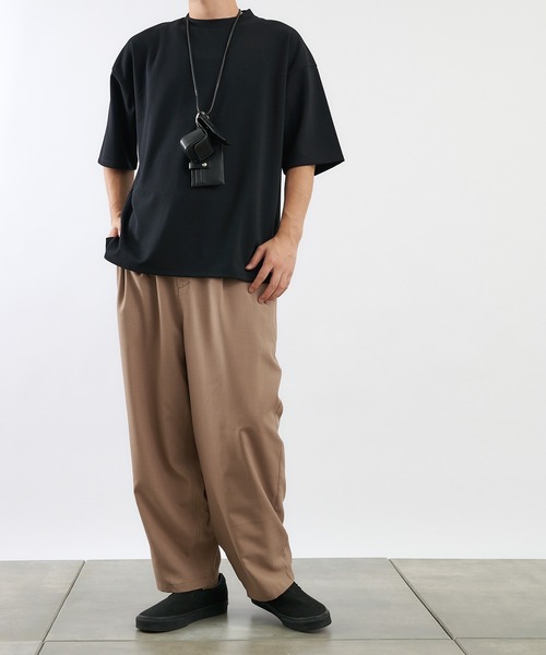 COLONY 2139（コロニートゥーワンスリーナイン）の「抗菌抗ウイルスクルーネックBIGTシャツ/ビッグシルエットTシャツ（Tシャツ/カットソー・メンズ・ブラック/カーキ/ホワイト・MEDIUM/LARGE/X-LARGE）」の14枚目の写真