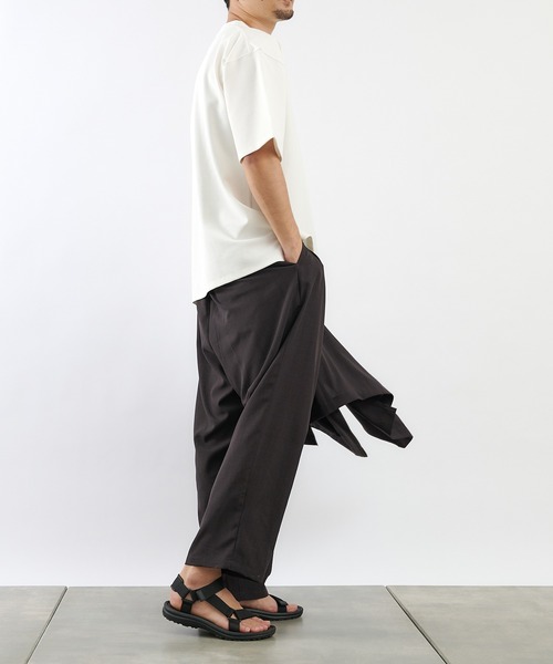 COLONY 2139（コロニートゥーワンスリーナイン）の「抗菌抗ウイルスクルーネックBIGTシャツ/ビッグシルエットTシャツ（Tシャツ/カットソー・メンズ・ブラック/カーキ/ホワイト・MEDIUM/LARGE/X-LARGE）」の9枚目の写真