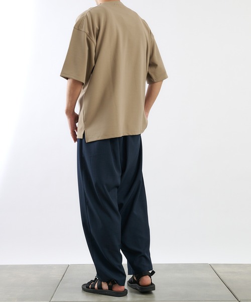 COLONY 2139（コロニートゥーワンスリーナイン）の「抗菌抗ウイルスクルーネックBIGTシャツ/ビッグシルエットTシャツ（Tシャツ/カットソー・メンズ・ブラック/カーキ/ホワイト・MEDIUM/LARGE/X-LARGE）」の22枚目の写真